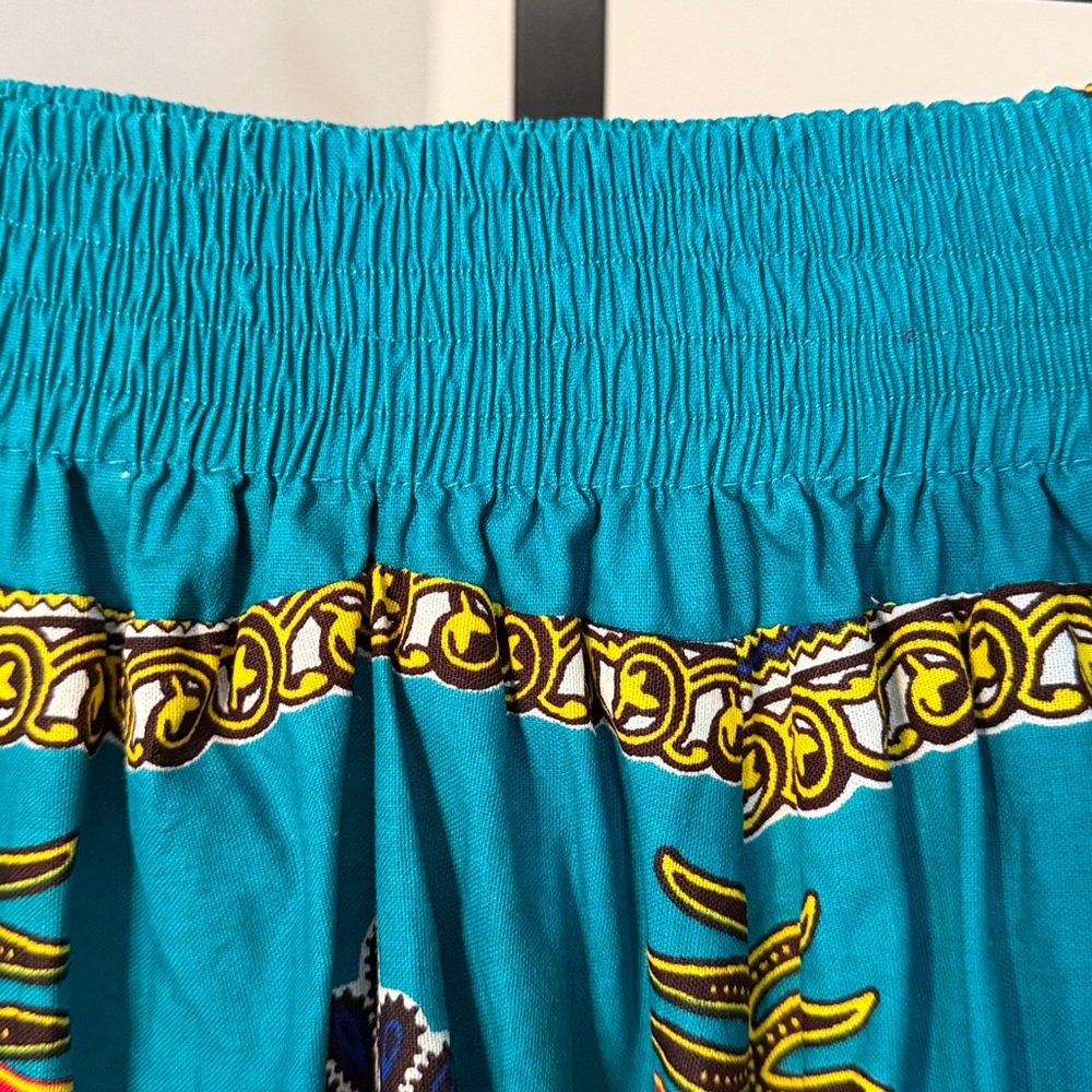 Colorful Patterned Women's Skirt - Picture 2 of 4